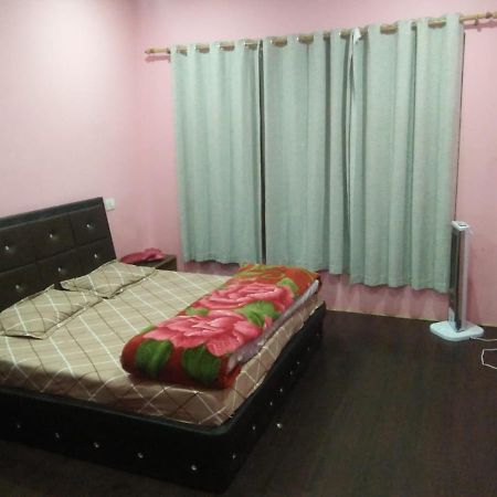 Park View Guest House Лех Экстерьер фото