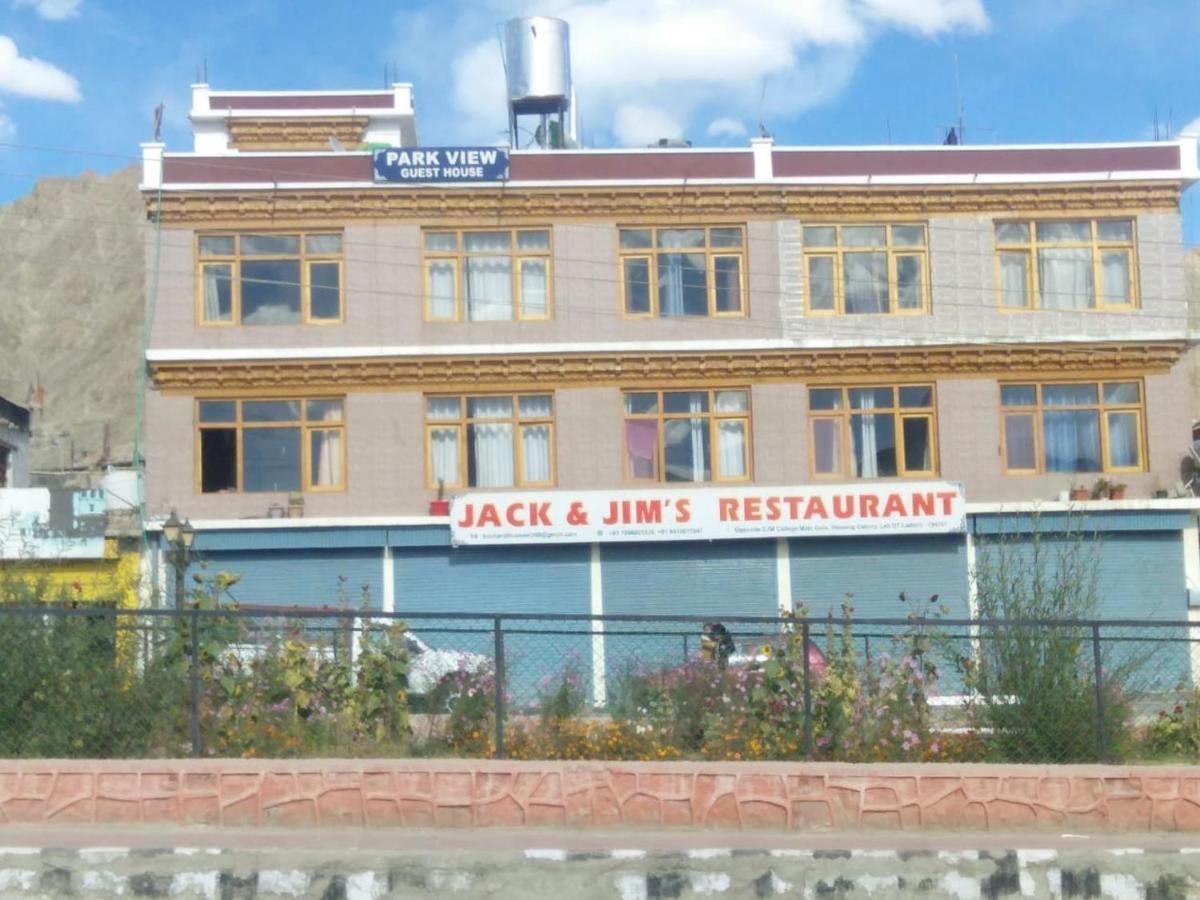Park View Guest House Лех Экстерьер фото
